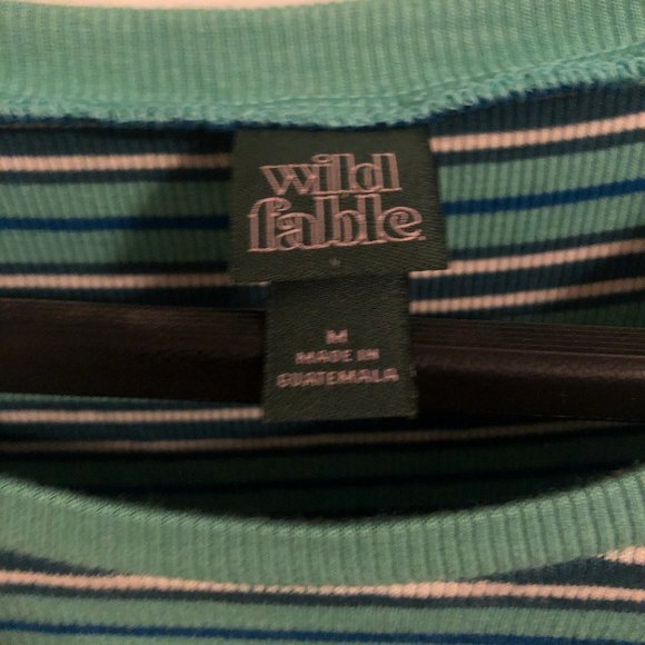 Women's medium striped short sleeved shirt - Picture 2 of 2